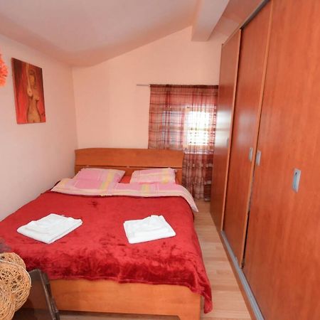 Apartments Olga Tivat Bagian luar foto