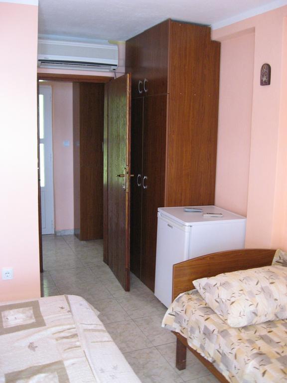 Apartments Olga Tivat Ruang foto