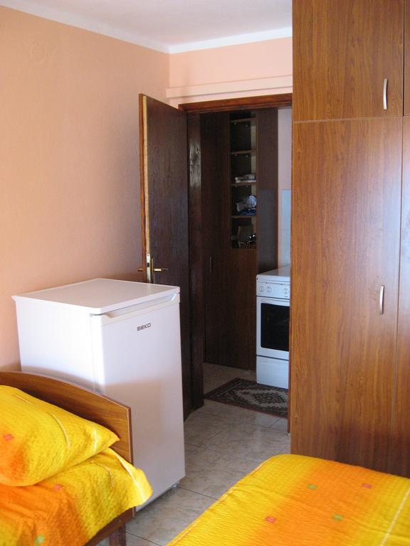 Apartments Olga Tivat Ruang foto